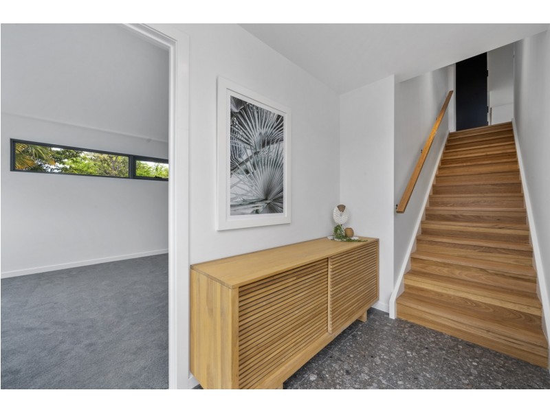 1 / 12 Auburn Road, Kingston Beach TAS 7050