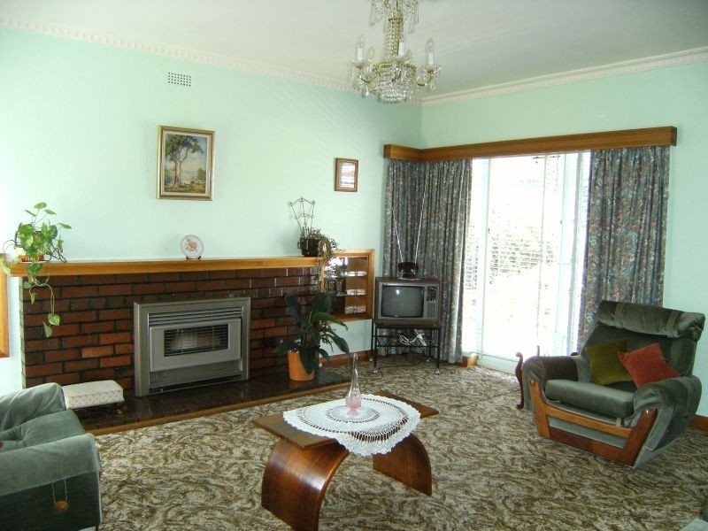 61 Howrah Road, Howrah TAS 7018