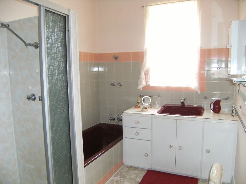 61 Howrah Road, Howrah TAS 7018