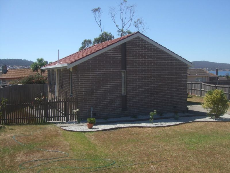 10 Arden Drive, Rokeby TAS 7019