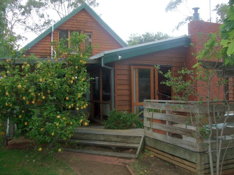 14 Surf Road, Seven Mile Beach TAS 7170