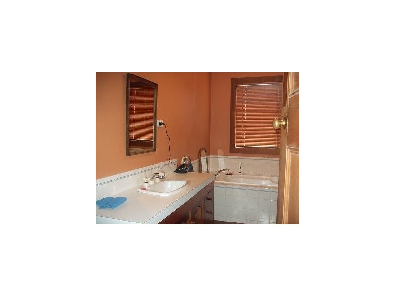 14 Surf Road, Seven Mile Beach TAS 7170