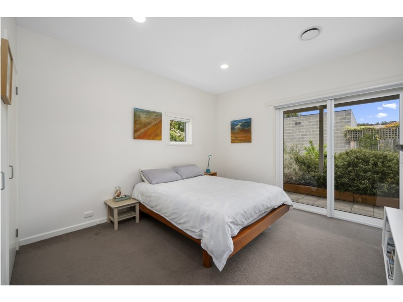 8 Windsor Street, Kingston Beach TAS 7050
