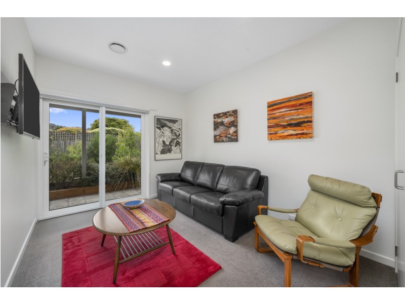 8 Windsor Street, Kingston Beach TAS 7050
