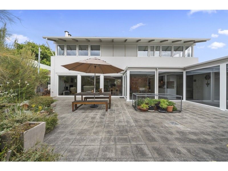 8 Windsor Street, Kingston Beach TAS 7050