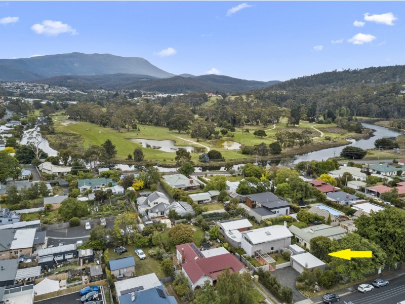 8 Windsor Street, Kingston Beach TAS 7050