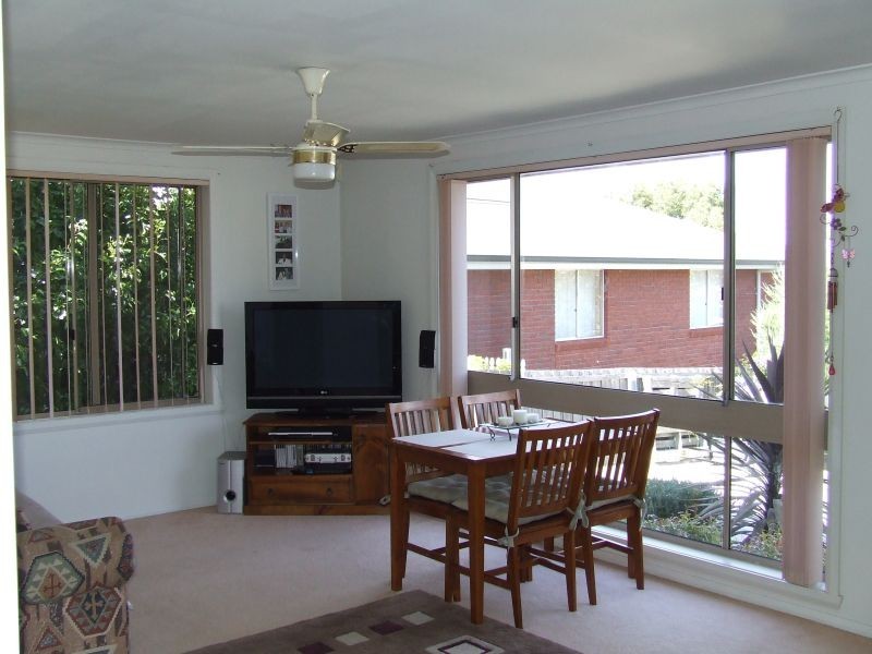 2/128  Oakdowns Parade, Oakdowns TAS 7019