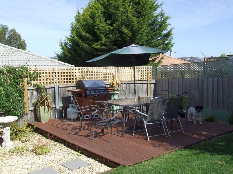 2/128  Oakdowns Parade, Oakdowns TAS 7019