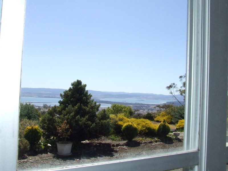 128 Canopus Road, Mount Rumney TAS 7170