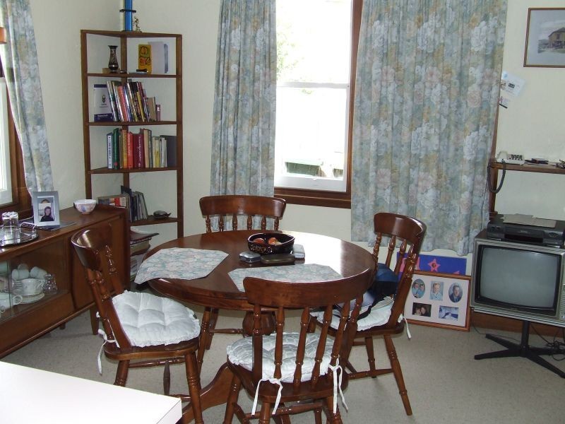 29 Loatta Road, Lindisfarne TAS 7015