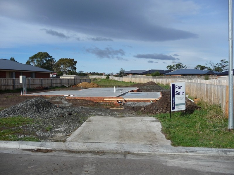 4 Parsonage Place, Rokeby TAS 7019