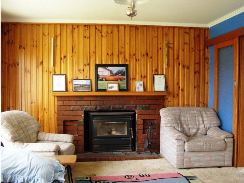 9 Droughty Point Rd, Rokeby TAS 7019