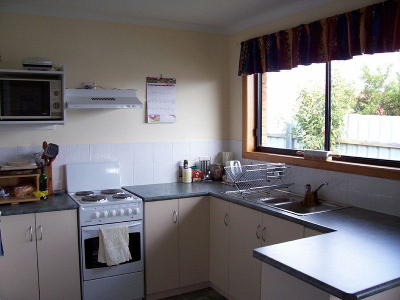 Unit 3/11 Horsham Road, Oakdowns TAS 7019