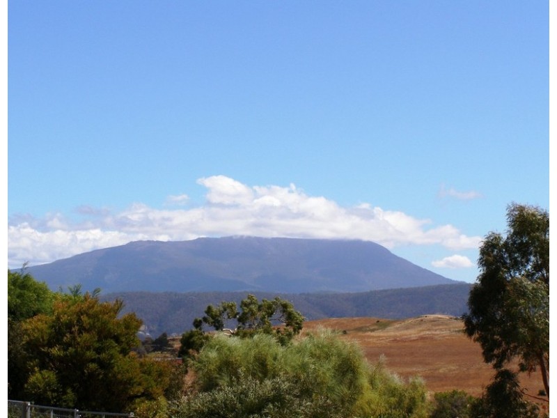 22 Meadows Place, Opossum Bay TAS 7023