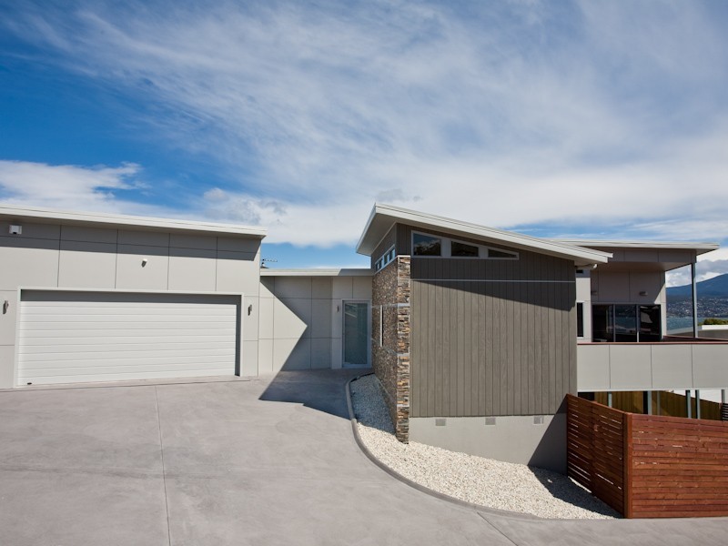 1/651 Oceana Drive, Tranmere TAS 7018