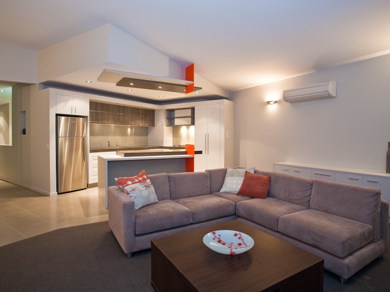 1/651 Oceana Drive, Tranmere TAS 7018