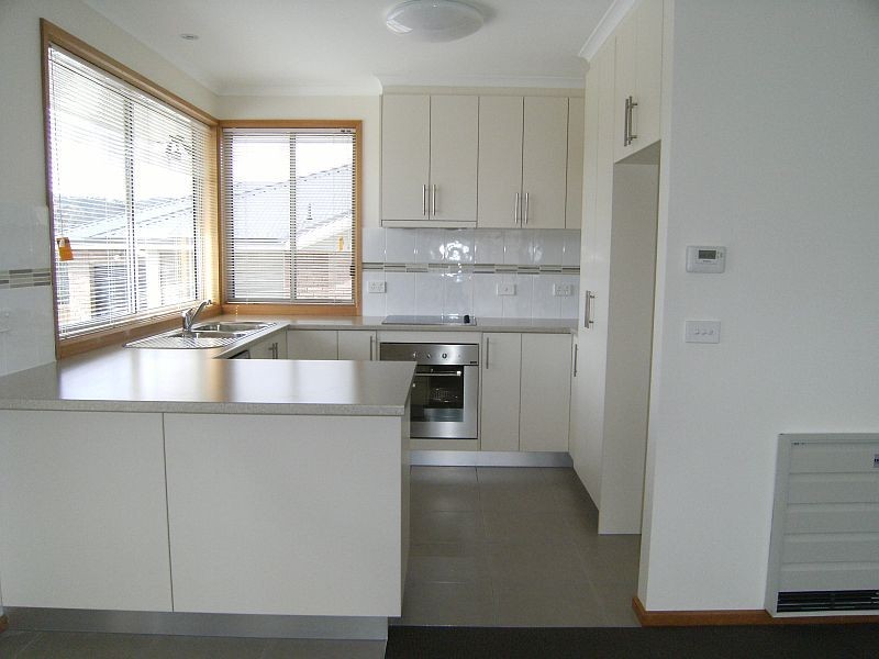 1/9 Hance Road, Howrah TAS 7018