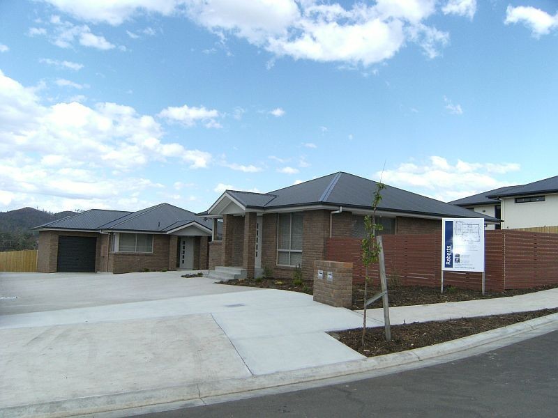 1/9 Hance Road, Howrah TAS 7018