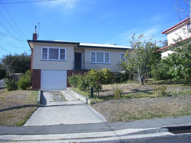 45 Corinna Road, Lindisfarne TAS 7015