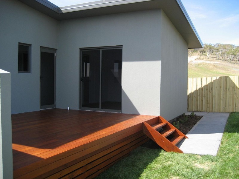 2/360 Carella, Tranmere TAS 7018