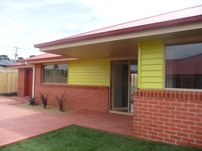 2 Glebe Hill Road, Howrah TAS 7018