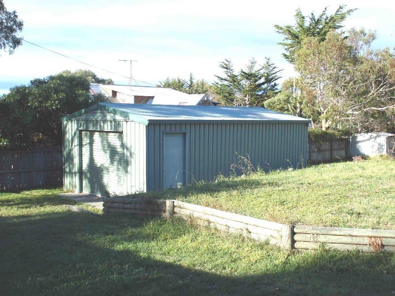 26 Bicheno street, Clifton Beach TAS 7020