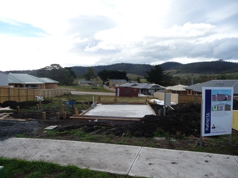 184 and 185 Threxton Way, Howrah TAS 7018