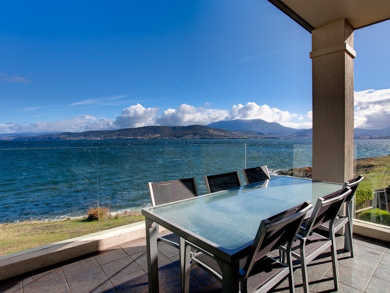 48 Pindos Drive, Tranmere TAS 7018