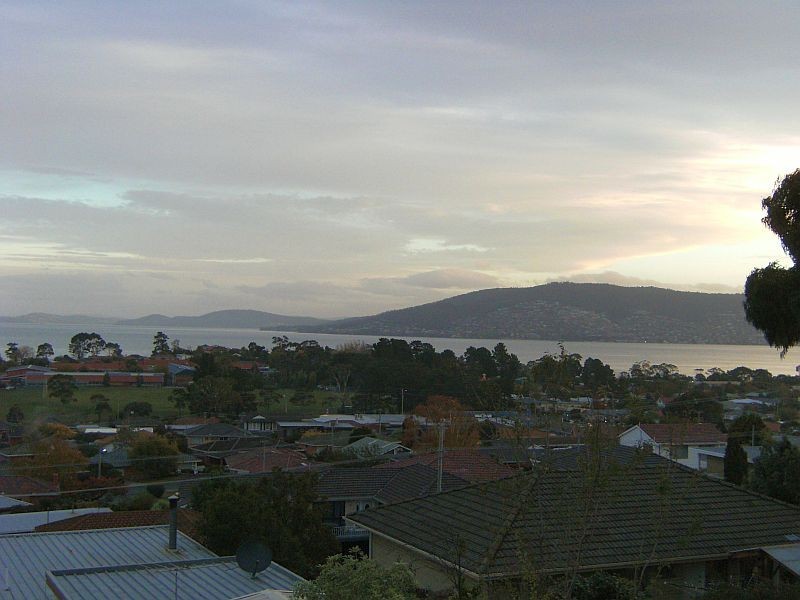 12 Nankoor Crescent, Howrah TAS 7018