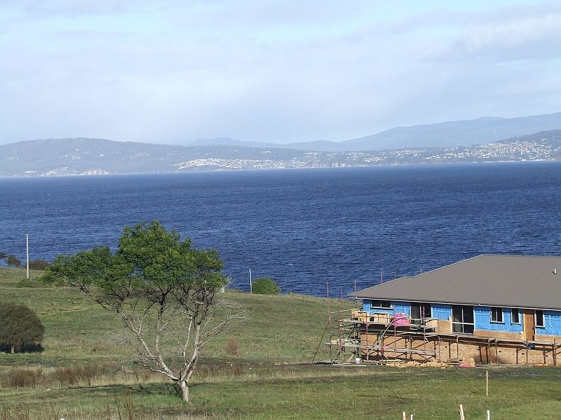 4 Anchorage Court, Tranmere TAS 7018