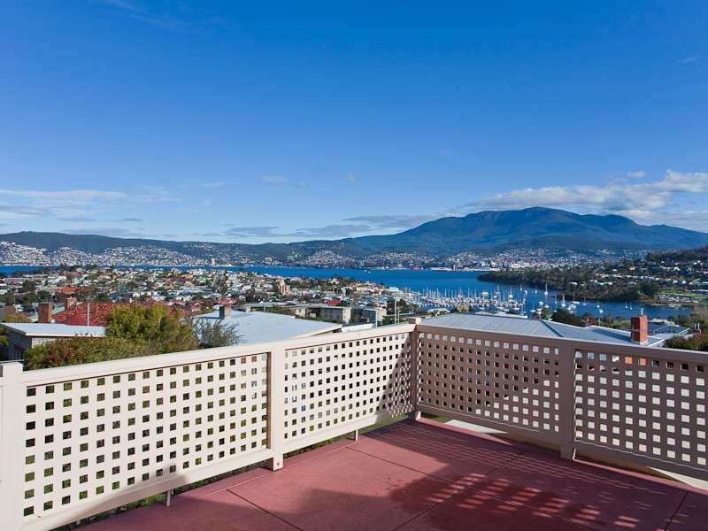 8 View Street, Bellerive TAS 7018