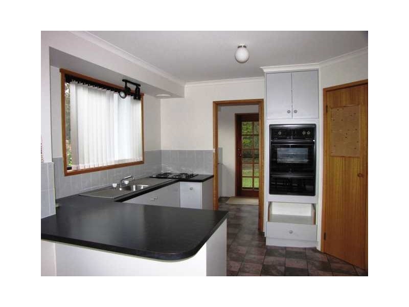 34 Bicheno Street, Clifton Beach TAS 7020