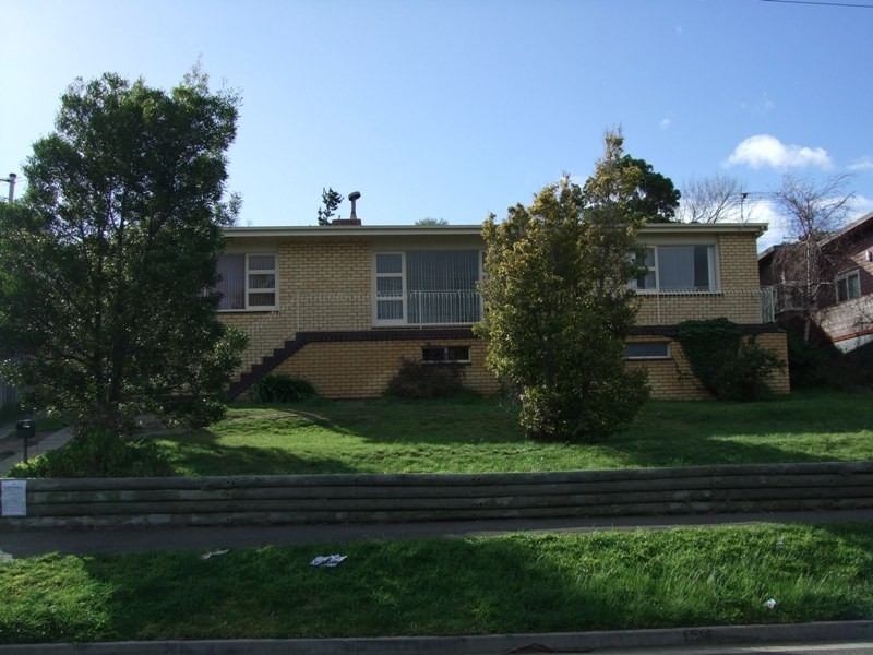 138 tranmere road, Howrah TAS 7018