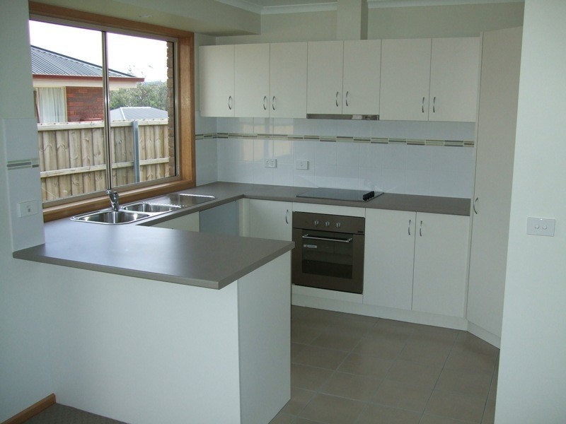 27 Cavenor Drive, Oakdowns TAS 7019