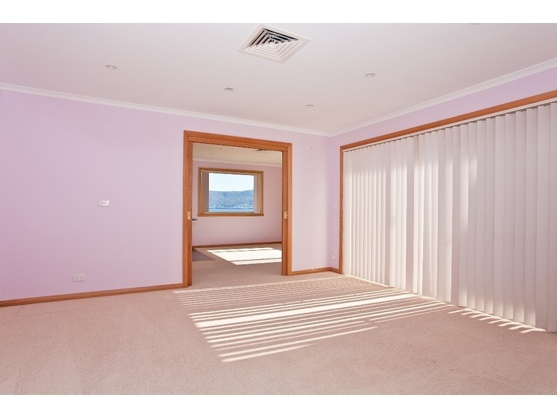 6 Trikala Place, Tranmere TAS 7018