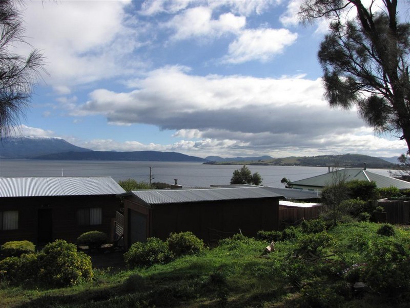 98a Blessington, South Arm TAS 7022
