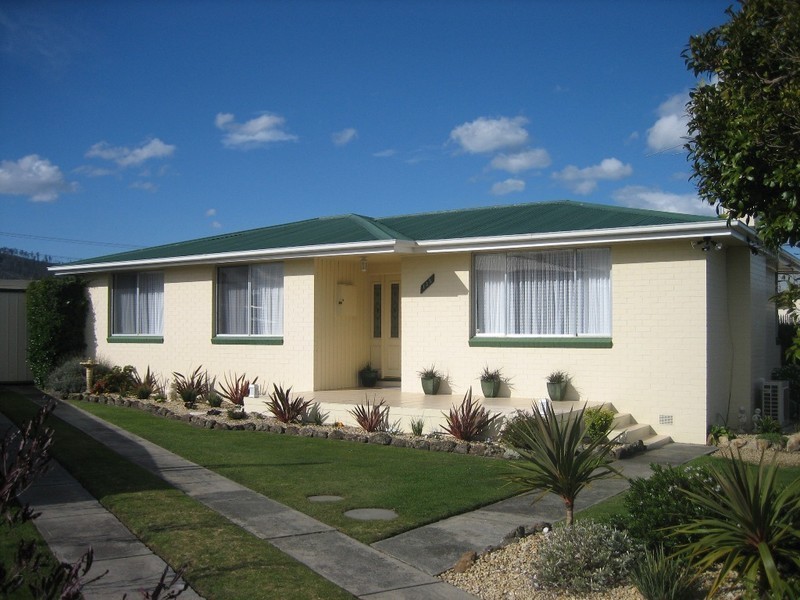 135 Hookey Street, Rokeby TAS 7019