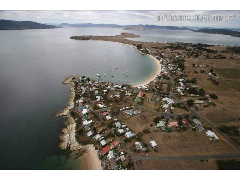 2-4 Pier Road, Opossum Bay TAS 7023