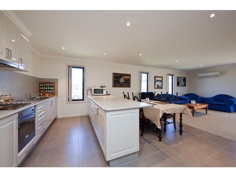 4  Norwich Lane, Howrah TAS 7018