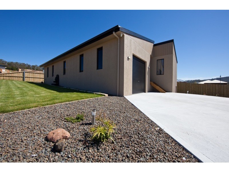 4  Norwich Lane, Howrah TAS 7018