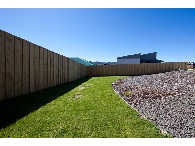 4  Norwich Lane, Howrah TAS 7018