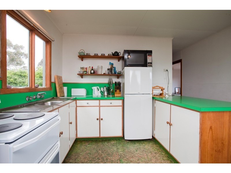 8  Gellibrand Lane, Opossum Bay TAS 7023