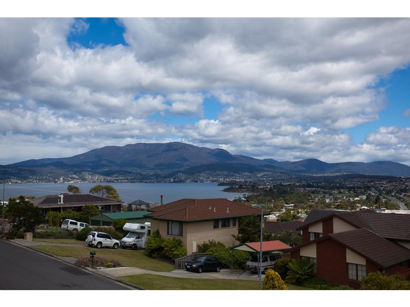 10 Grandview Crt, Howrah TAS 7018