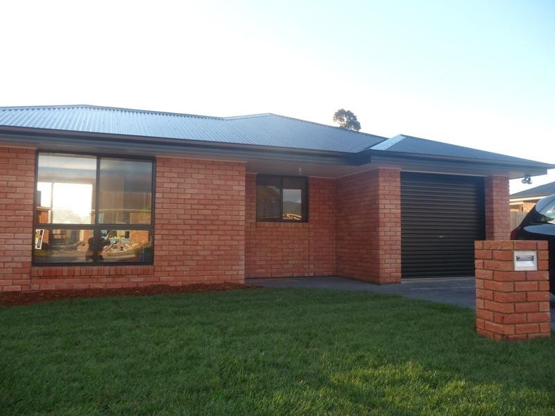 3  Parsonage place, Rokeby TAS 7019