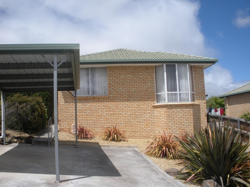 2/1 Evergreen Tce, Geilston Bay TAS 7015