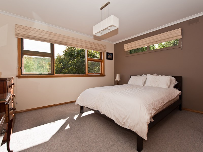 5 Mookara Street, Howrah TAS 7018