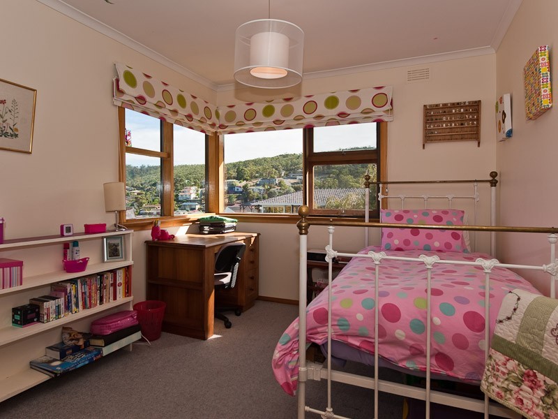 5 Mookara Street, Howrah TAS 7018