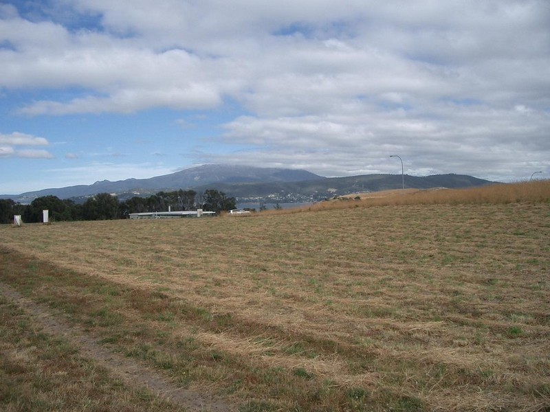 113 Spitfarm Road, Opossum Bay TAS 7023