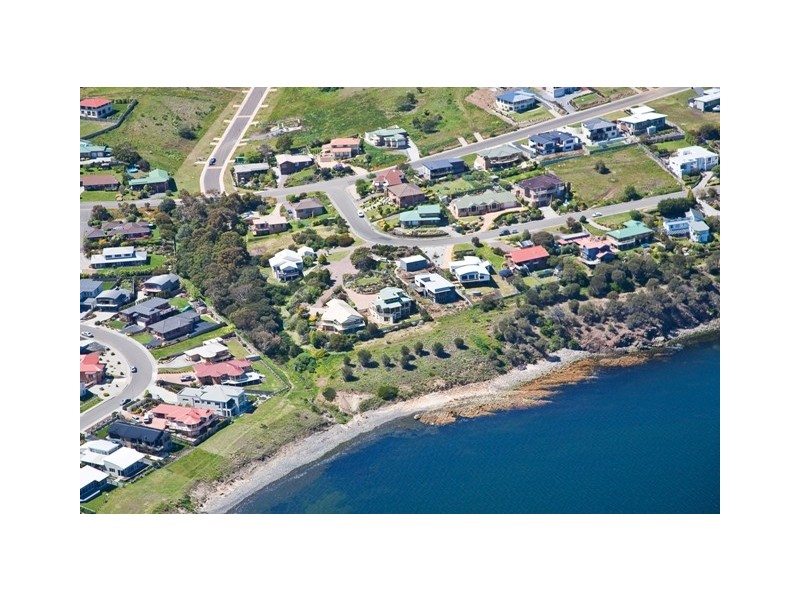 10 Vaughan Court, Tranmere TAS 7018