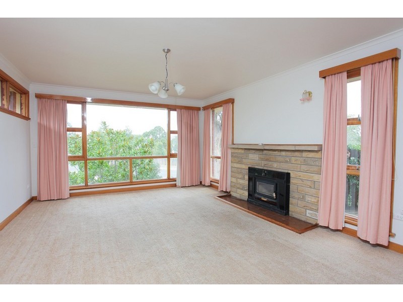 9  Tunah Street, Howrah TAS 7018